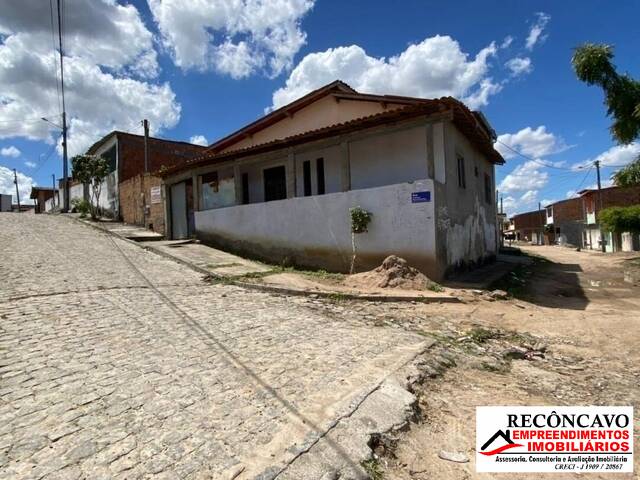 #240 - Casa para Venda em Cruz das Almas - BA